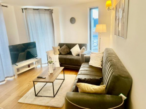 Spacious 2bedroom apartment in London city airport